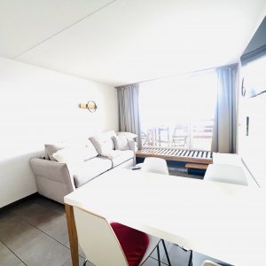À LOUER - Appartement fonctionnel et lumineux avec balcon à Anzère